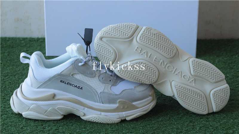 balenciaga triple s white price