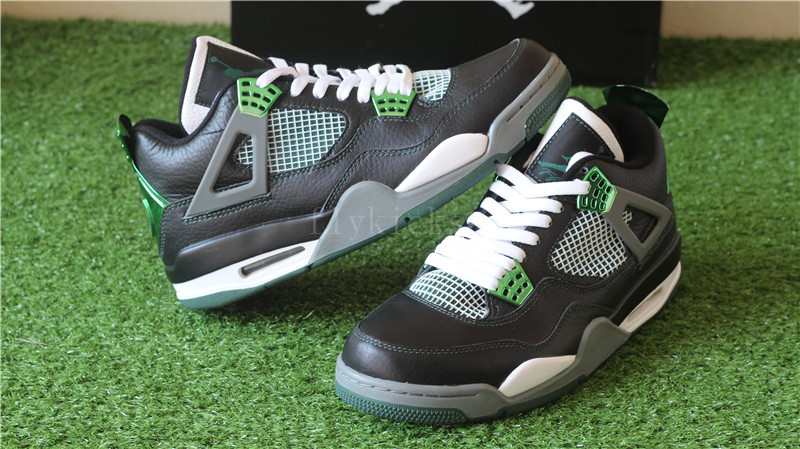 oregon duck jordan 4