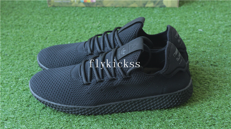 pharrell williams tennis hu black