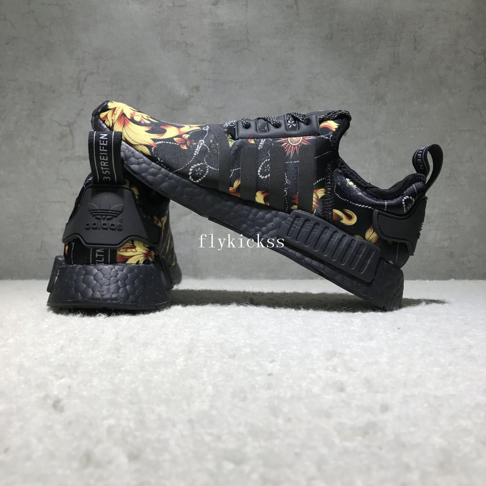adidas nmd r1 versace