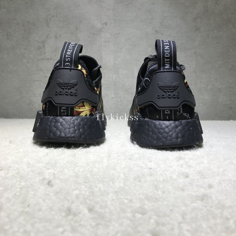 adidas nmd r1 versace