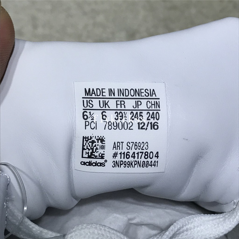 adidas s76923