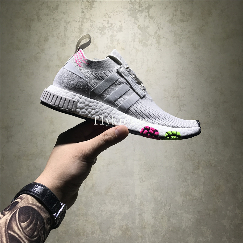 cq2443 adidas